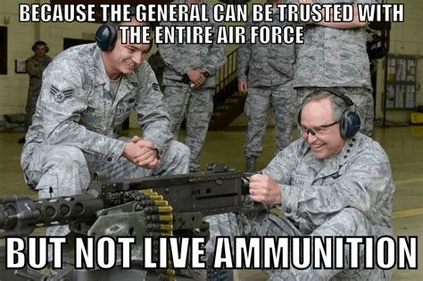 The 13 funniest military memes this week .
